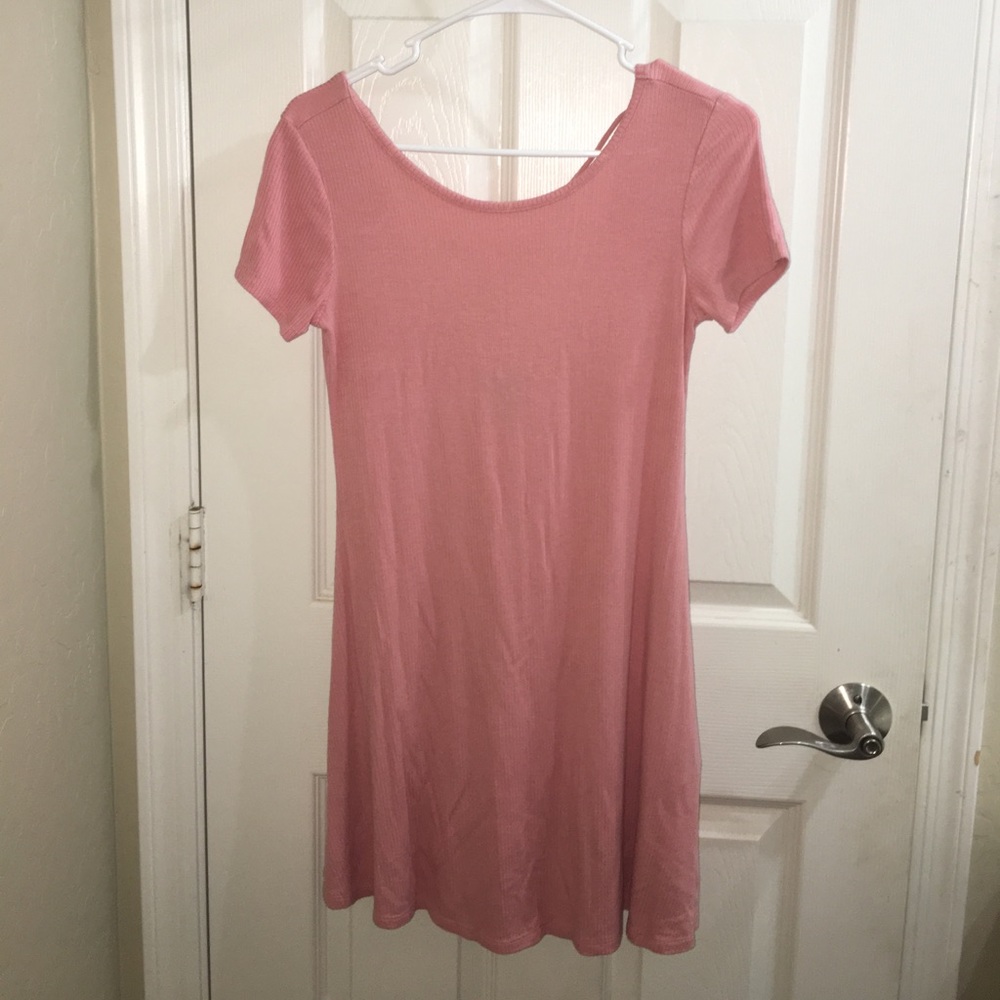 Forever 21 ribbed pink flowy dress